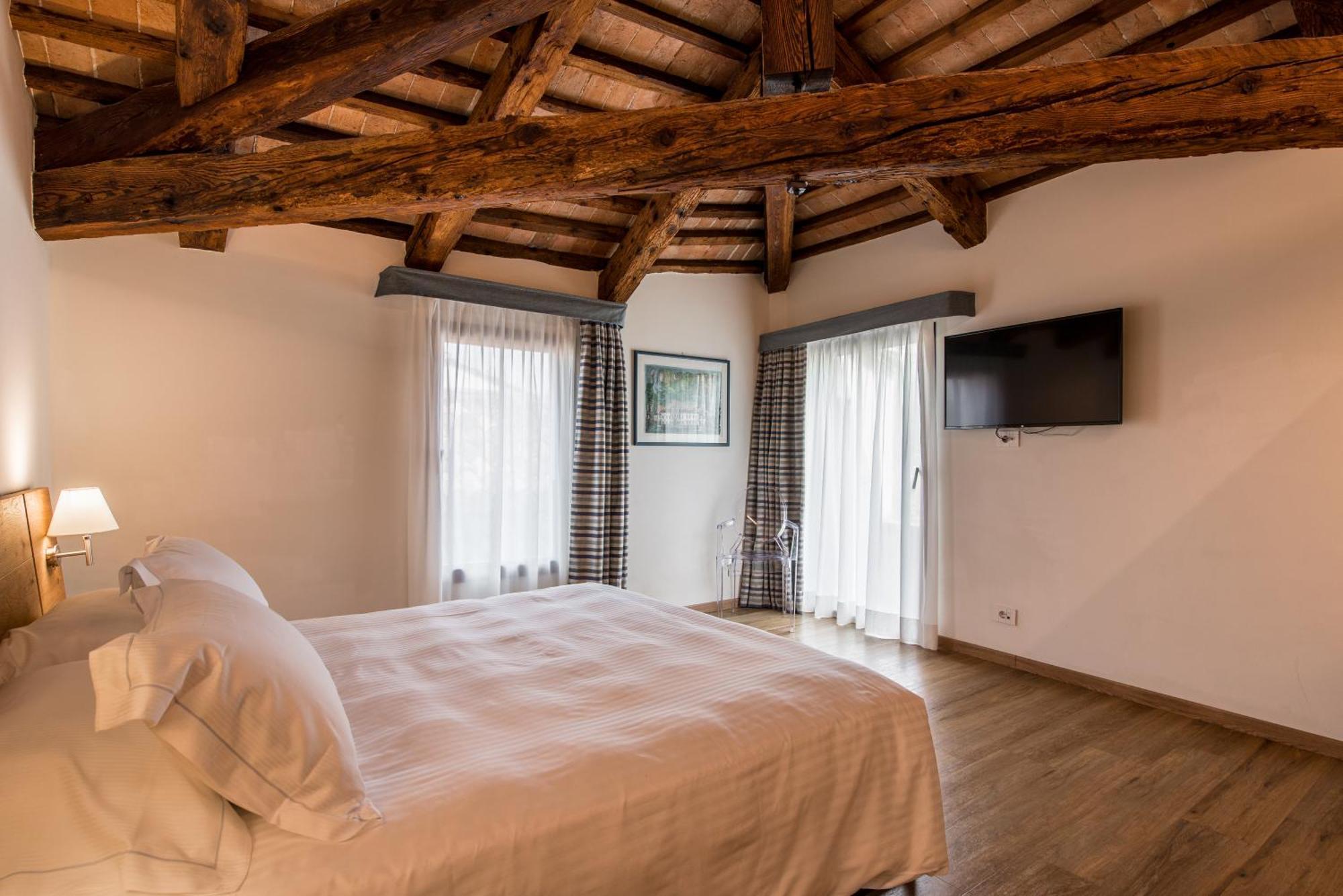 Hotel Ristorante Magia Del Brenta Fiesso dʼArtico Kültér fotó