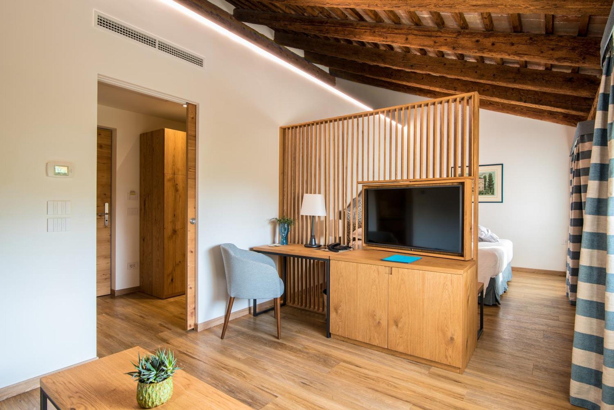 Hotel Ristorante Magia Del Brenta Fiesso dʼArtico Kültér fotó